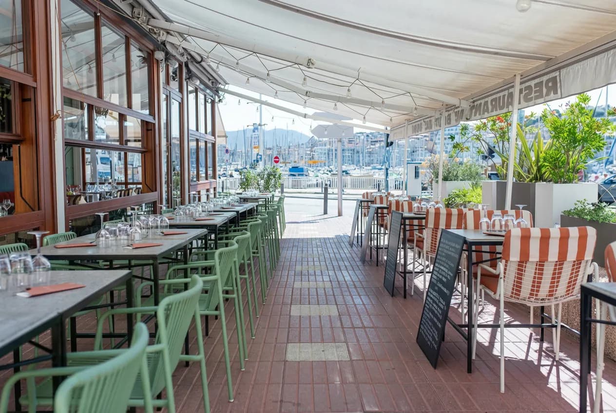 Au Bout Du Quai Marseille